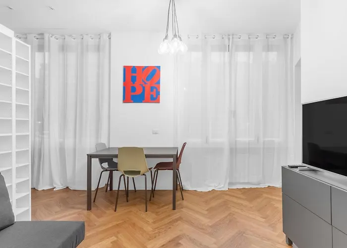 Casa Da Repubblica * Mediolan